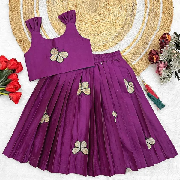 Feliz_The_Designer_Studio_Kids_Embroidery_South_Indian_Traditional_Pattu_Pavadai_Silk_Blend_Readymade_Lehenga_Choli_Dress_For_Girls