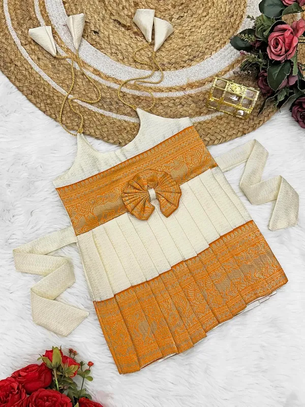 Feliz_The_Designer_Studio_Baby_Girls_South_Indian_Traditional_Pattu_Pavadai_Tapeta_Silk_Frock_Dress
