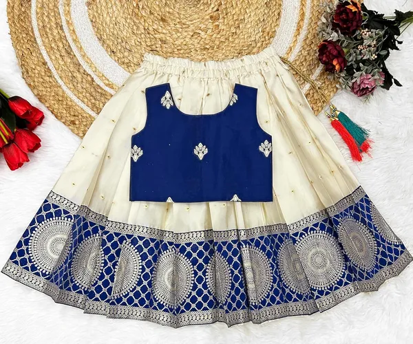Feliz_The_Designer_Studio_Baby_Girls_South_Indian_Traditional_Pattu_Pavadai_Tapeta_Silk_Lehenga_Choli_Dress