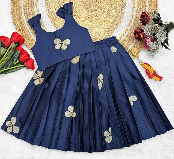 Feliz_The_Designer_Studio_Baby_Girls_South_Indian_Readymade_Traditional_Jeaqurd_Pattu_Pavadai_Tapeta_Silk_Lehenga_Choli_Dress