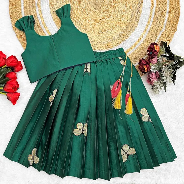 Feliz_The_Designer_Studio_Baby_Girls_South_Indian_Readymade_Traditional_Jeaqurd_Pattu_Pavadai_Tapeta_Silk_Lehenga_Choli_Dress