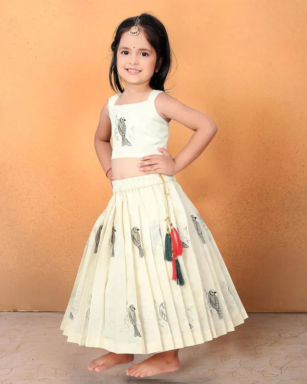 Baby_Girl_S_Flared_Cotton_Silk_Sleeveless_Lehenga_Choli_Set_Pattu_Pavadai_For_Kids_Girl_S