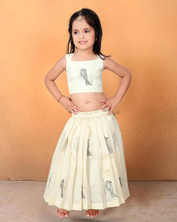 Baby_Girl_S_Flared_Cotton_Silk_Sleeveless_Lehenga_Choli_Set_Pattu_Pavadai_For_Kids_Girl_S