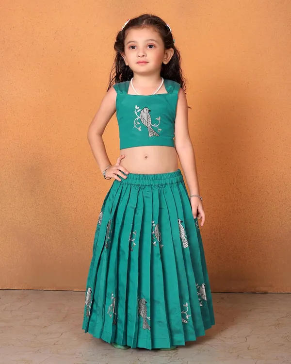 Baby_Girl_S_Flared_Cotton_Silk_Sleeveless_Lehenga_Choli_Set_Pattu_Pavadai_For_Kids_Girl_S