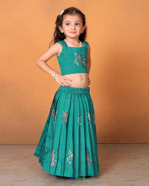 Baby_Girl_S_Flared_Cotton_Silk_Sleeveless_Lehenga_Choli_Set_Pattu_Pavadai_For_Kids_Girl_S