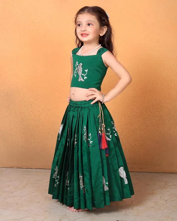 Baby_Girl_S_Flared_Cotton_Silk_Sleeveless_Lehenga_Choli_Set_Pattu_Pavadai_For_Kids_Girl_S