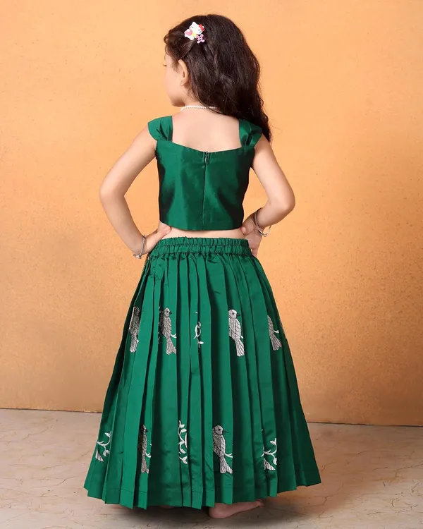 Baby_Girl_S_Flared_Cotton_Silk_Sleeveless_Lehenga_Choli_Set_Pattu_Pavadai_For_Kids_Girl_S