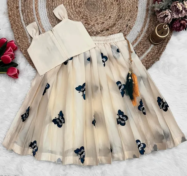 Kids_Girls_Lehnga_Choli_Pattern_Dress_Half_Sleeves_Readymade_Hand_Embroidery_Ethnic_Traditional_Full_Length_South_Indian_Girl_Lehnga_Choli