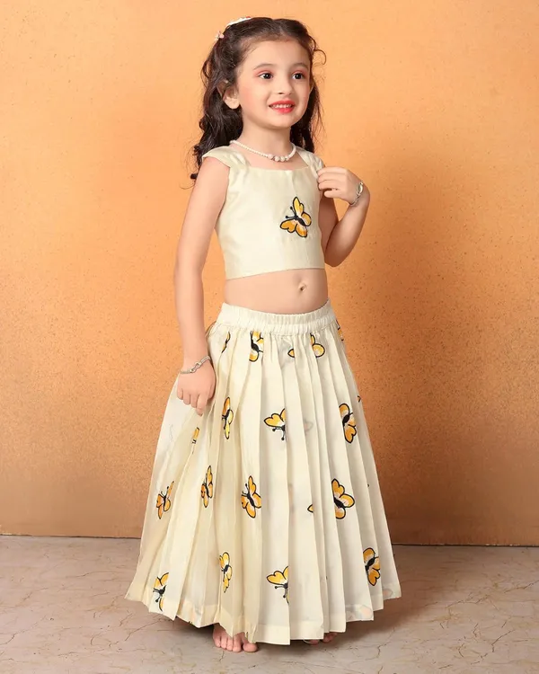 Feliz_The_Designer_Studio_Kids_Girls_Lehnga_Choli_Pattern_Dress_Half_Sleeves_Readymade_Hand_Embroidery_Ethnic_Traditional_Full_Length_South_Indian_Pattu_Pavadai_Set