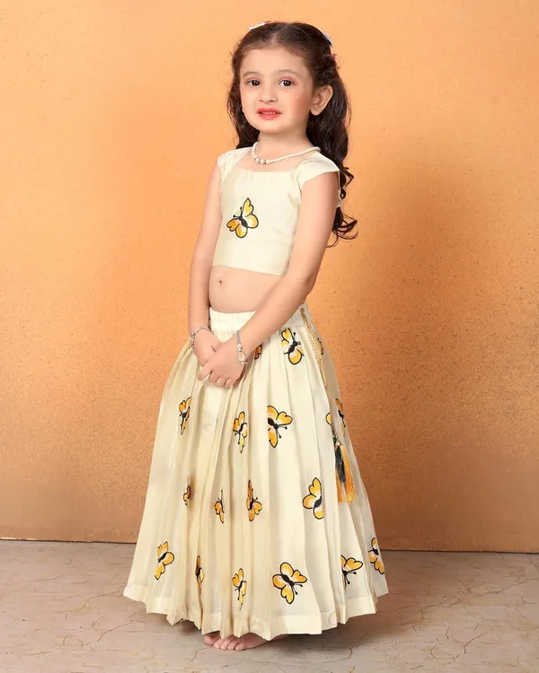 Feliz_The_Designer_Studio_Kids_Girls_Lehnga_Choli_Pattern_Dress_Half_Sleeves_Readymade_Hand_Embroidery_Ethnic_Traditional_Full_Length_South_Indian_Pattu_Pavadai_Set