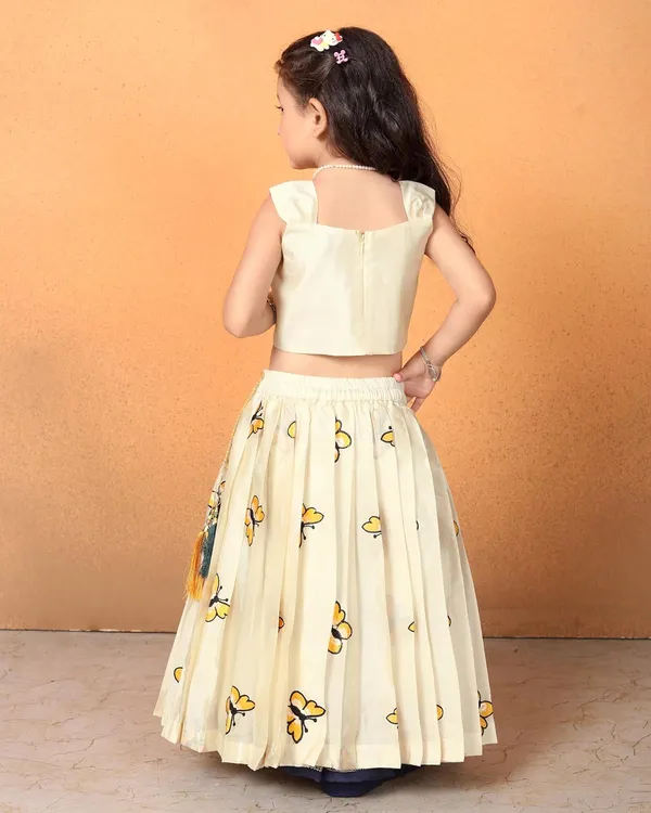 Feliz_The_Designer_Studio_Kids_Girls_Lehnga_Choli_Pattern_Dress_Half_Sleeves_Readymade_Hand_Embroidery_Ethnic_Traditional_Full_Length_South_Indian_Pattu_Pavadai_Set