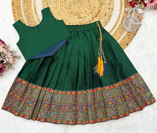 Kids_South_Indian_Traditional_Pattu_Pavadai_Silk_Blend_Readymade_Lehenga_Choli_Dress_For_Girls