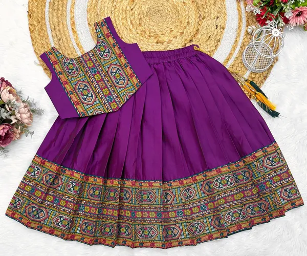Kids_South_Indian_Traditional_Pattu_Pavadai_Silk_Blend_Readymade_Lehenga_Choli_Dress_For_Girls
