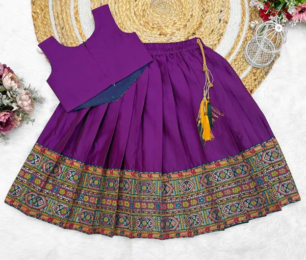 Kids_South_Indian_Traditional_Pattu_Pavadai_Silk_Blend_Readymade_Lehenga_Choli_Dress_For_Girls
