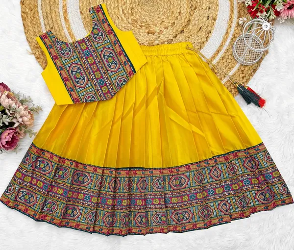 Kids_South_Indian_Traditional_Pattu_Pavadai_Silk_Blend_Readymade_Lehenga_Choli_Dress_For_Girls