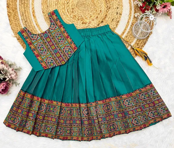 Kids_South_Indian_Traditional_Pattu_Pavadai_Silk_Blend_Readymade_Lehenga_Choli_Dress_For_Girls