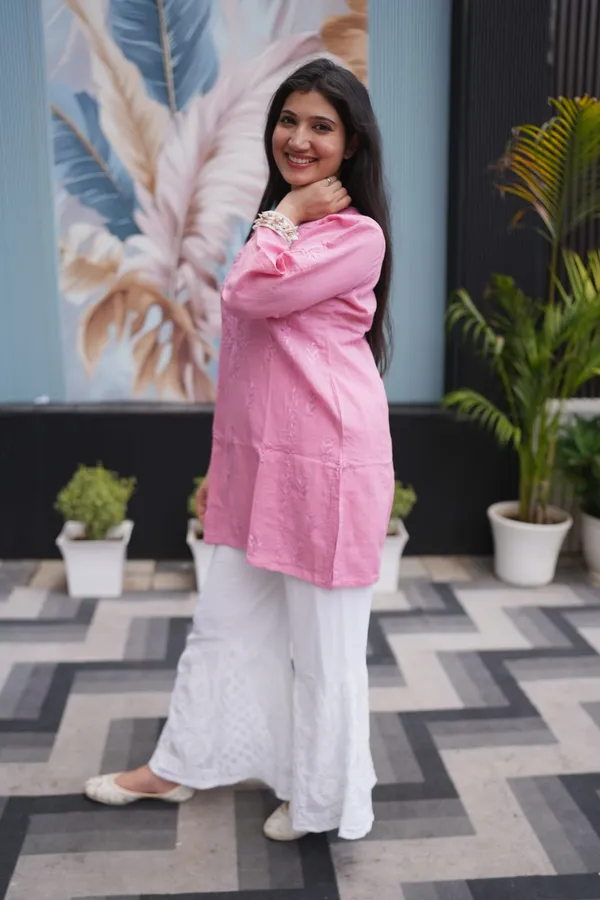 Pink_Linen_Kurti_For_Woman