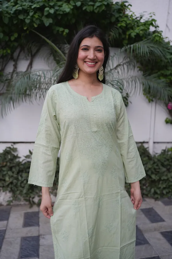 Olive_Green_Cotton_Kurti_For_Woman