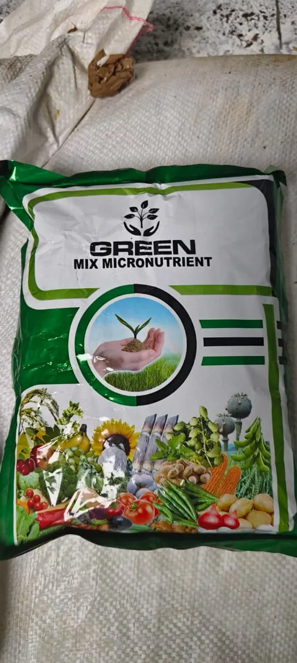 Green_Mix_Micronutrient_Complete_Plant_Nutrition_Fertilizer_For_All_Crops_1_Kg