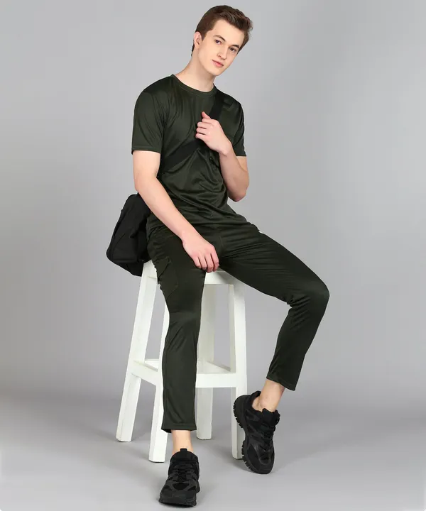 Mehendi_Green_Polyester_T_Shirt_And_Lower_Set_For_Men