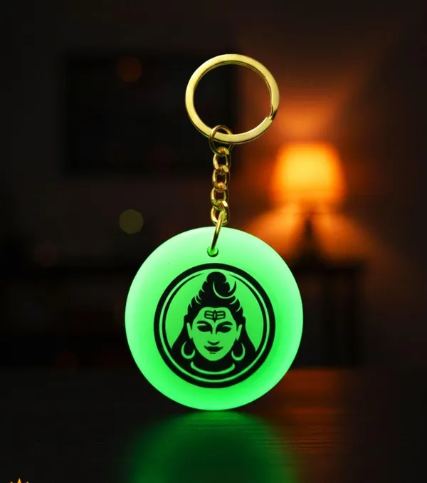 Green_Resin_Keychain_With_Chain