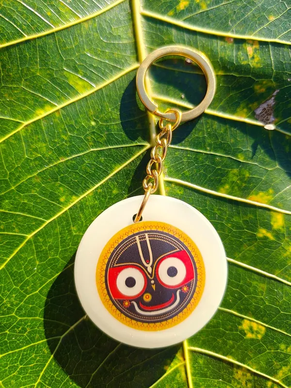 Blue_Resin_Keychain_With_Spiritual_Design