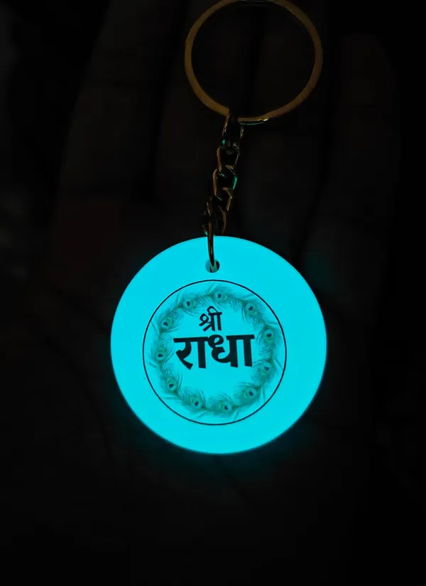 Blue_Resin_Keychain_With_Spiritual_Design