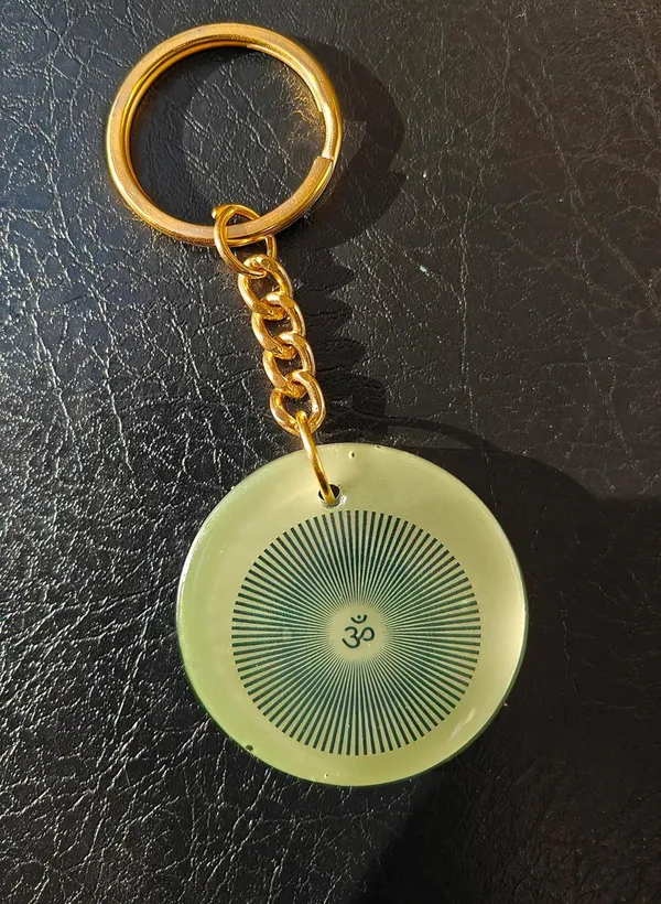 Green_Resin_Aum_Symbol_Keychain