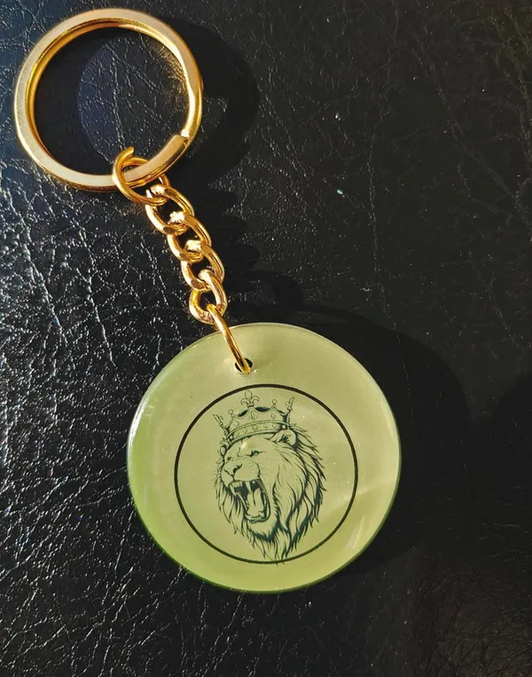 Green_Resin_Glow_In_The_Dark_Keychain