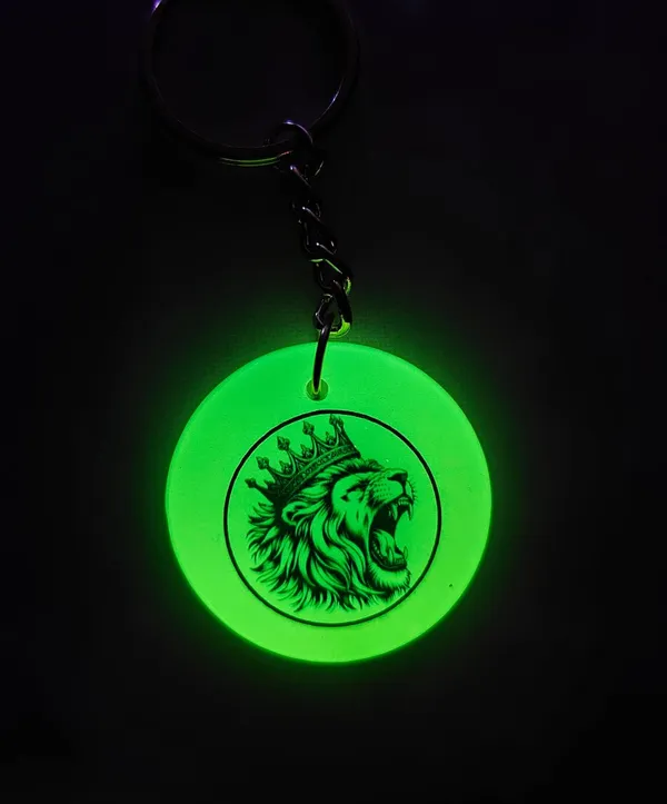 Green_Resin_Lion_King_Glow_In_The_Dark_Keychain