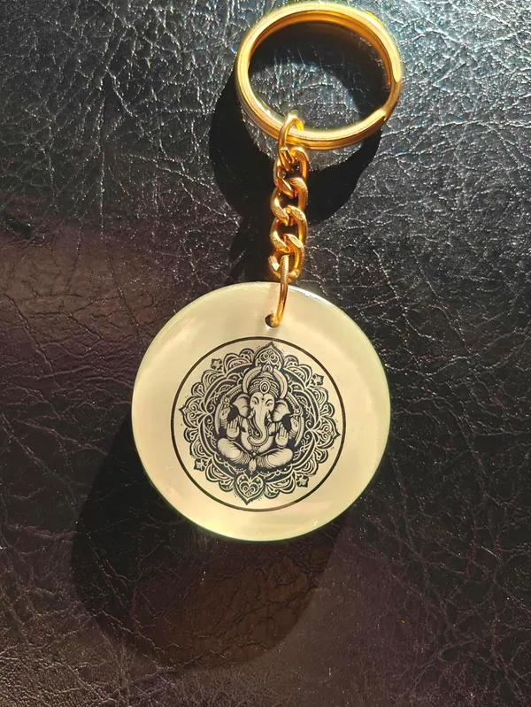 Green_Resin_Ganesh_Ji_Keychain