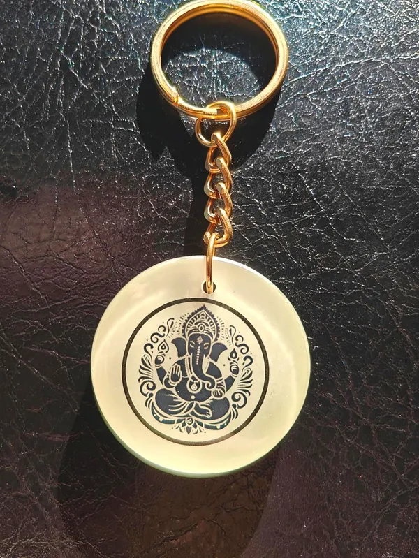 Green_Resin_Ganesh_Ji_Keychain