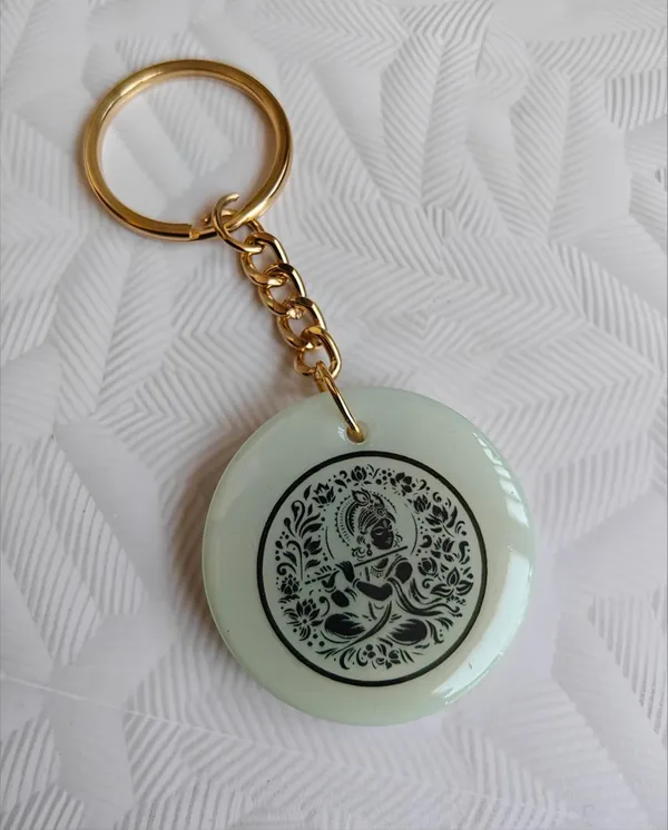 Blue_Resin_Keychain_With_Spiritual_Design