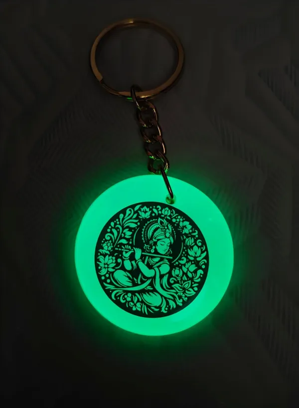 Green_Resin_Keychain_With_Spiritual_Design