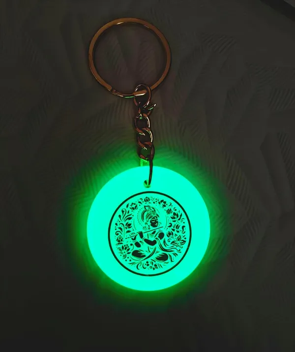 Green_Resin_Keychain_With_Spiritual_Design