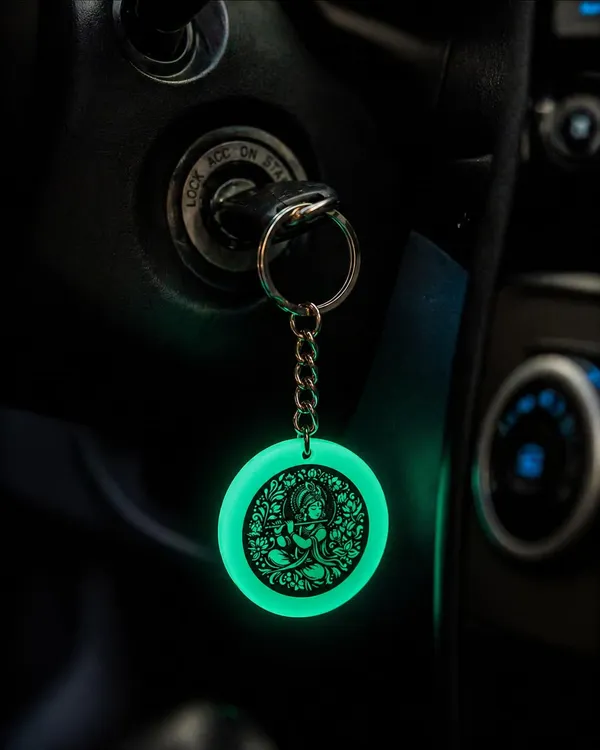 Green_Resin_Keychain_With_Spiritual_Design