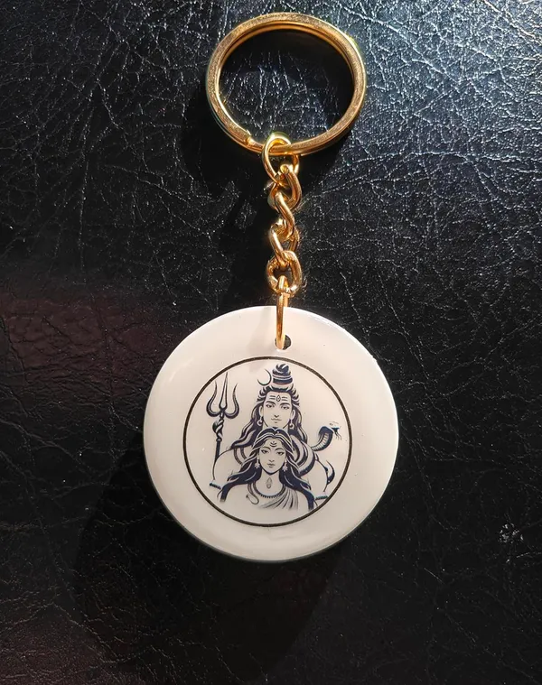Blue_Resin_Keychain_With_Spiritual_Design