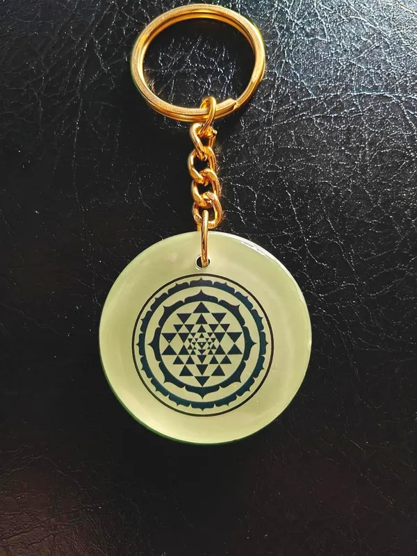 Green_Resin_Aum_Symbol_Keychain