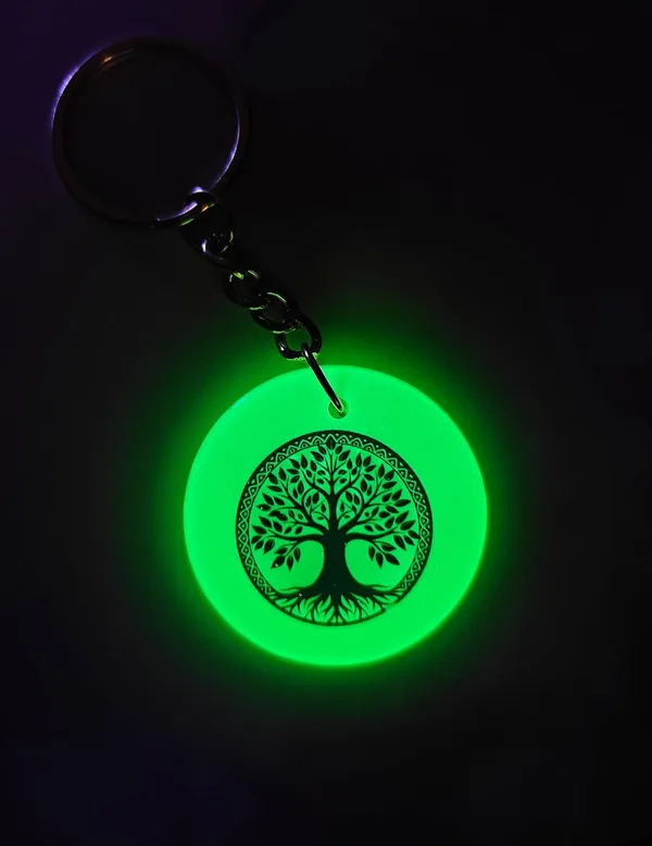 Green_Resin_Glow_In_The_Dark_Keychain