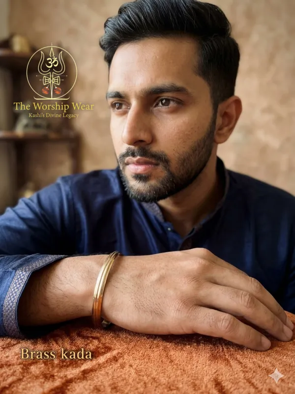 Pure_Brass_Kada_-_Traditional_Indian_Bangles_for_Men_and_Women_-_The_Worship_Wear