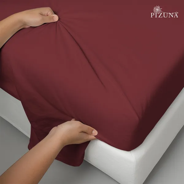 Pizuna_Cotton_Solid_Brick_Red_Single_Flat_Bedsheet_With_Pillow_Cover