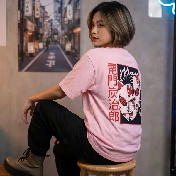 Pink_Anime_Character_Graphic_Print_T-Shirt_For_Women