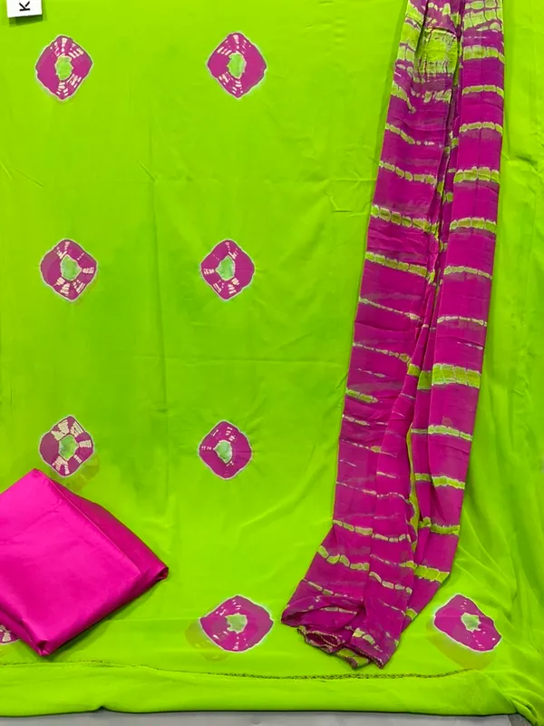 Green_Cotton_Unstiched_Suit_Set_For_Women