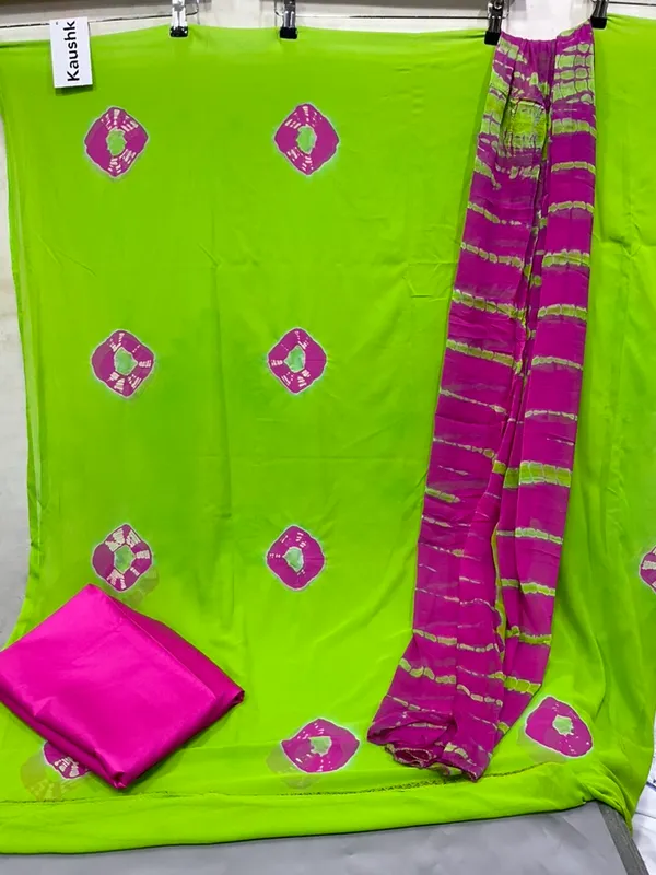 Green_Cotton_Unstiched_Suit_Set_For_Women
