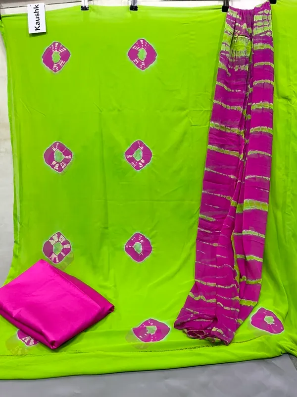 Green_Cotton_Unstiched_Suit_Set_For_Women