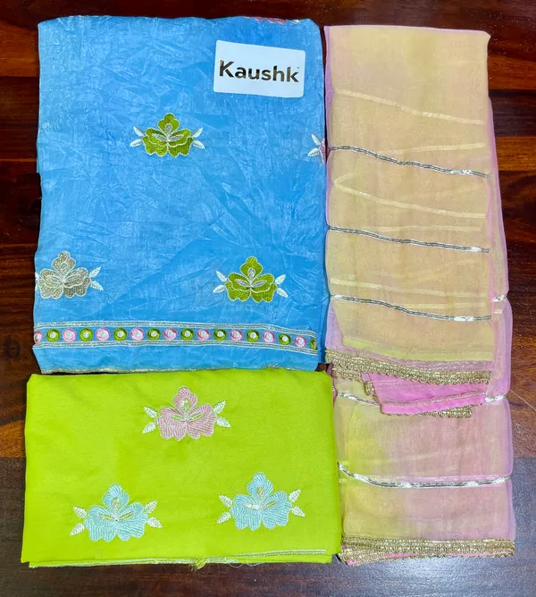 Sky_Blue_Cotton_Unstiched_Suit_Set_For_Women