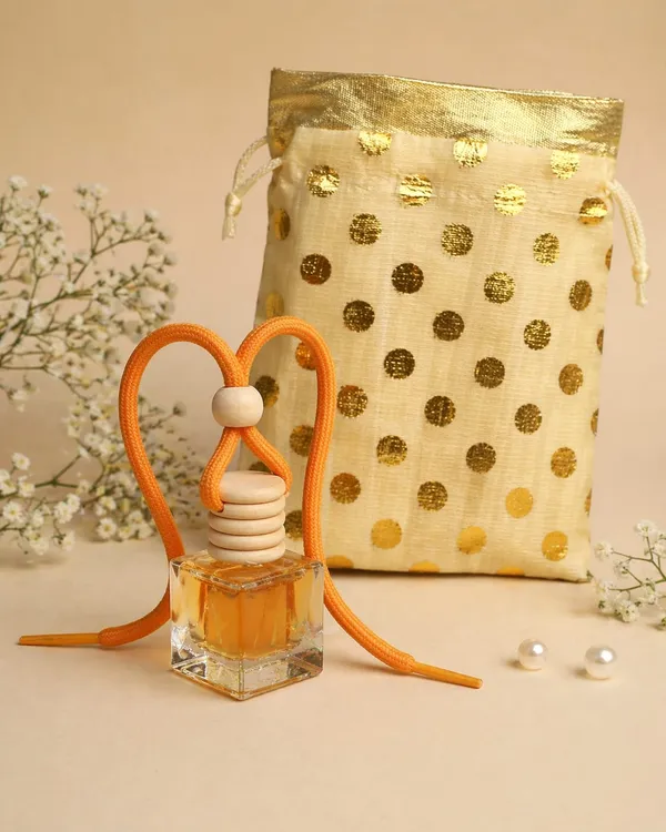 Car_Air_Freshener_Diffuser_Bottle_With_Hanging_Cord