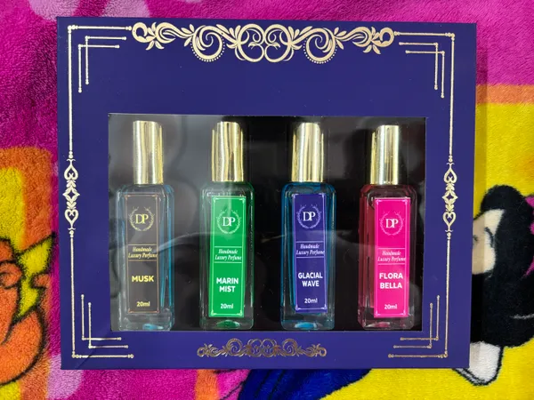 Luxury_Perfume_Gift_Premium_Fragrances_Collection_Musk_And_Marin_Mist_And_Glacial_Wave_And_Floral_Bella_Set_Of_4