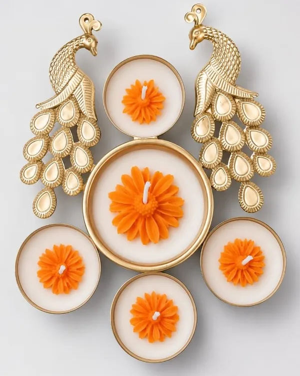 Handmade_Peacock_Urli__Candle