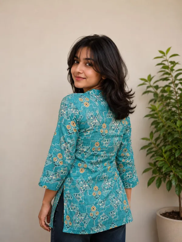 Kurvee_Women_Floral_Print_Pure_Cotton_Straight_Kurta_(Blue)